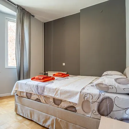Downtown Eymi Apartment Sofia